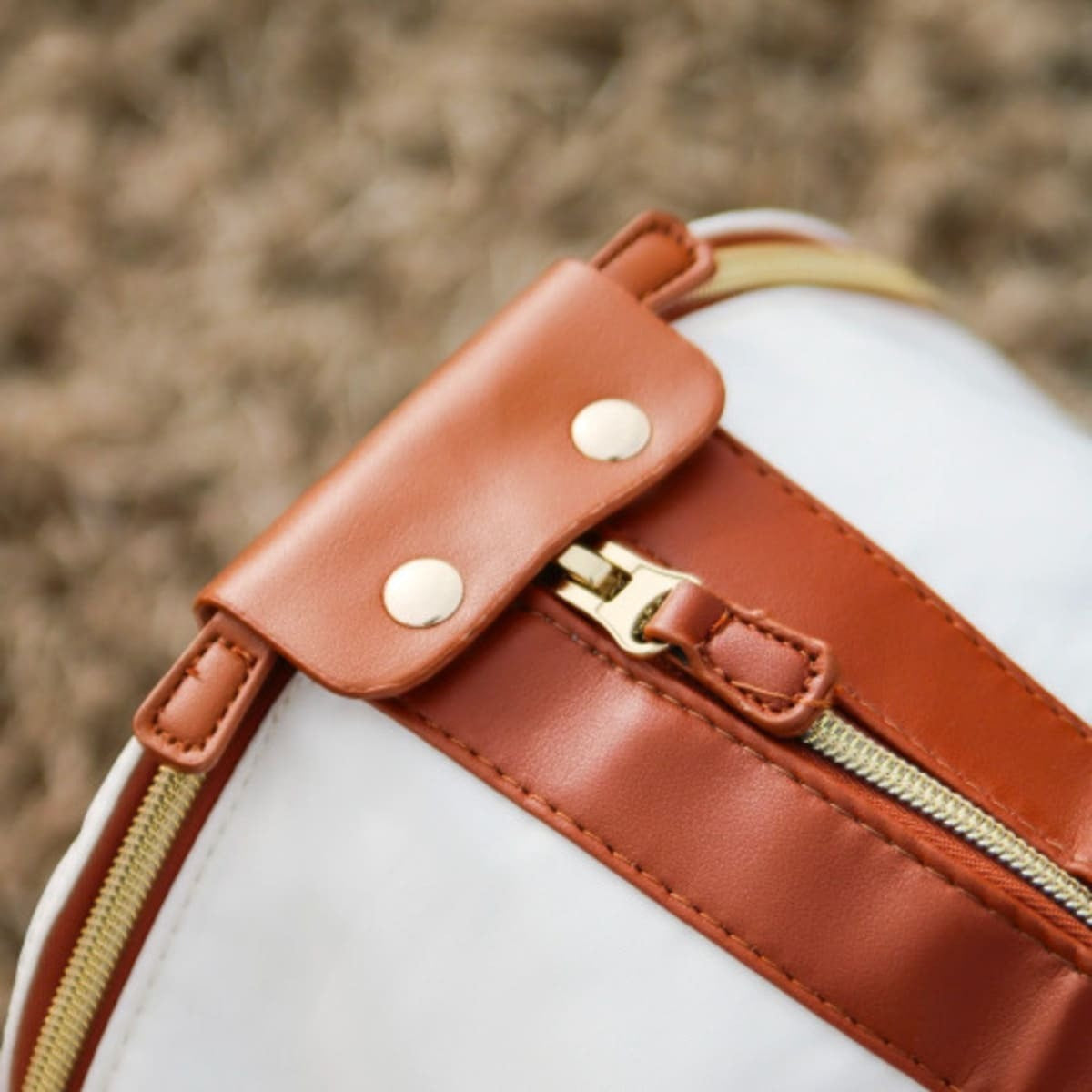 Snow bag strap tab detail